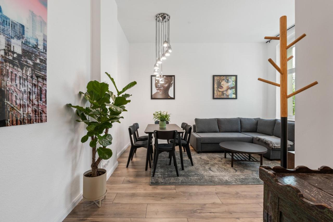 The Tieckstr Loft For Up To 7 People With 2 Bathrooms Berlin Eksteriør billede