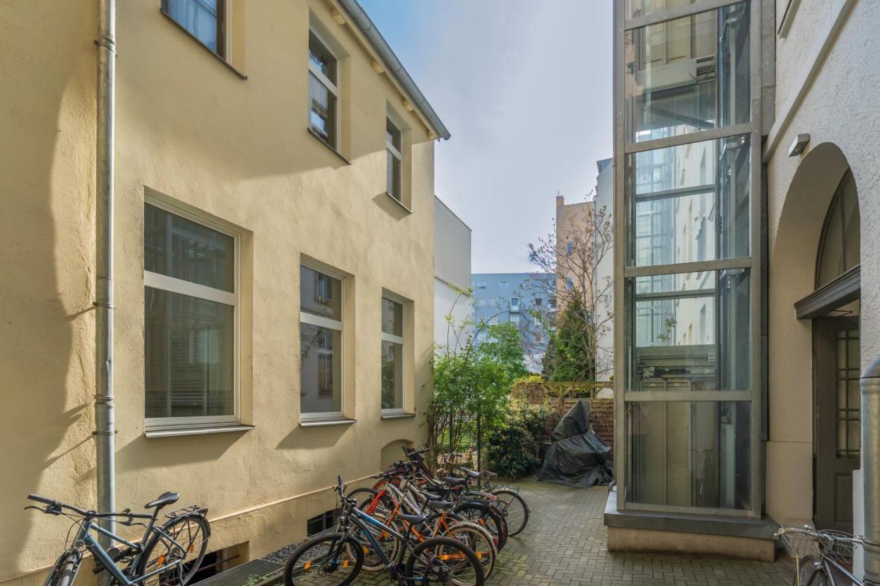 The Tieckstr Loft For Up To 7 People With 2 Bathrooms Berlin Eksteriør billede