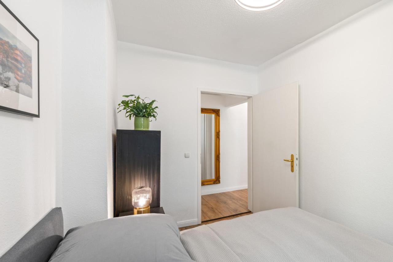 The Tieckstr Loft For Up To 7 People With 2 Bathrooms Berlin Eksteriør billede